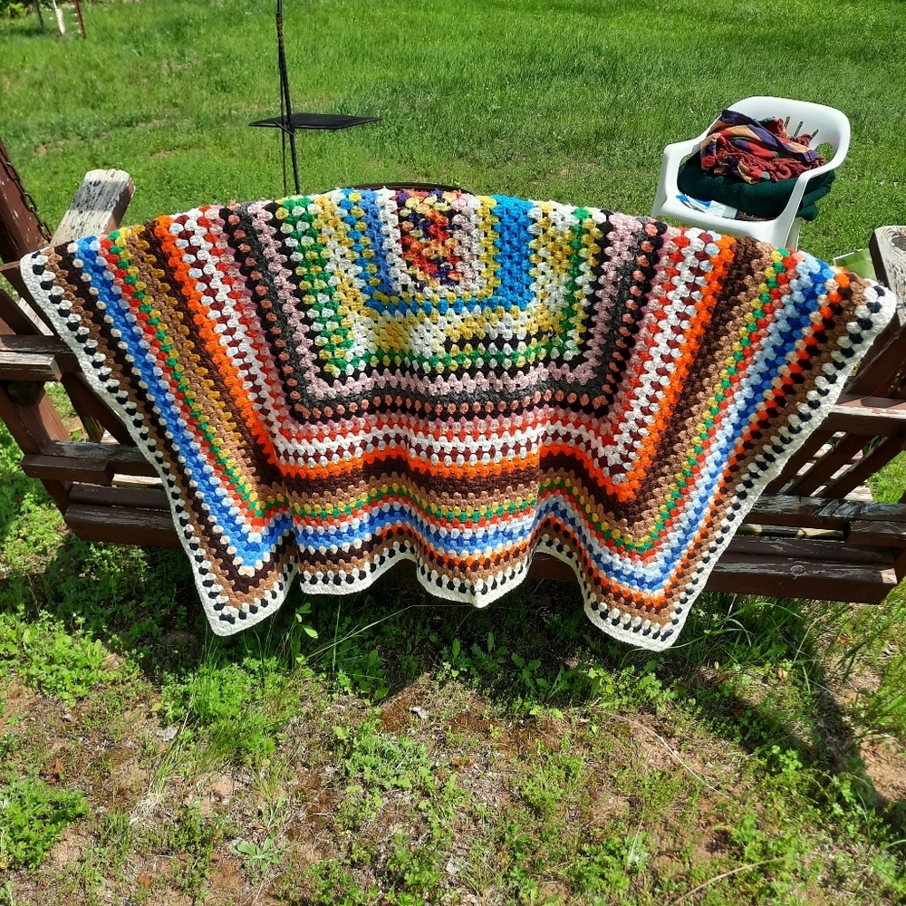Colorful Crochet Blanket - Picture 6 of 7